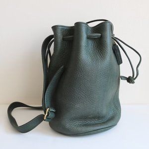 Vintage Coach Drawstring Bucket bag in nubuck spruce green leather.